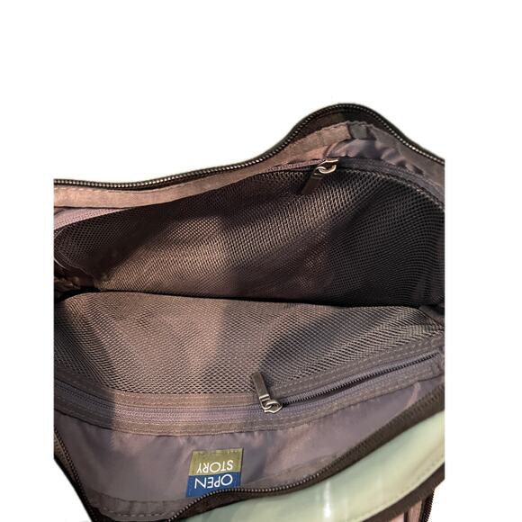 Open Story Signature Day Trip Backpack Green - Picture 4 of 5